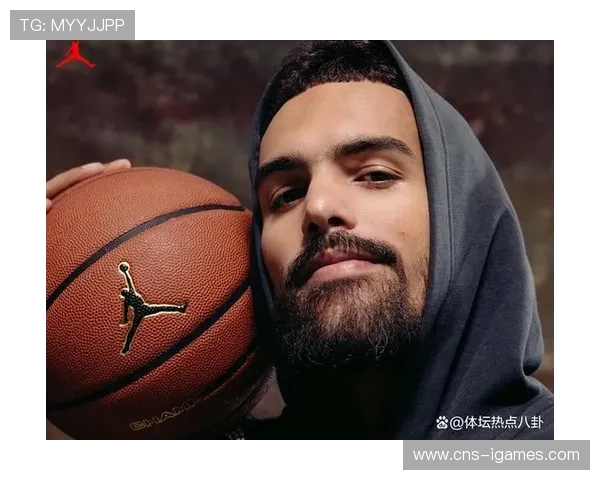 老鹰特雷-杨缺阵期间战绩提升，防守效率显著改善