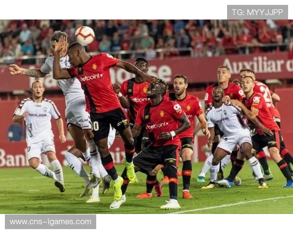 马洛卡主场4-1大胜塞维利亚，保级战凸显防守反击风格